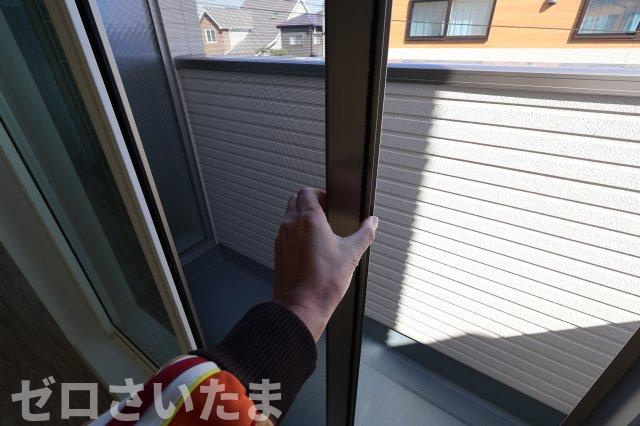 《仲介手数料無料》浦和区木崎４丁目25-6新築一戸建てイデアーレのバルコニー|網戸付き