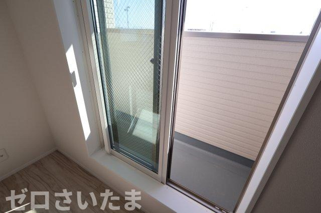 《仲介手数料無料》浦和区木崎４丁目25-6新築一戸建てイデアーレのバルコニー