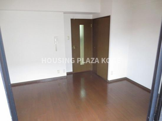 メゾンドヴィレ須磨の居間・リビング