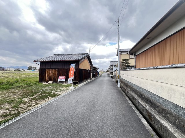 橿原市一町の前面道路含む現地写真