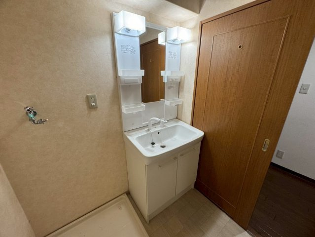 ボヌール千里中央の独立洗面台