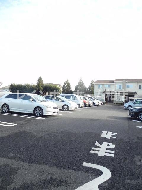 【仲介手数料：50％OFF】対象物件！の駐車場|駐車場に車を止められます