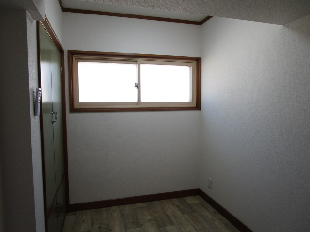 柳町3-15貸家の収納