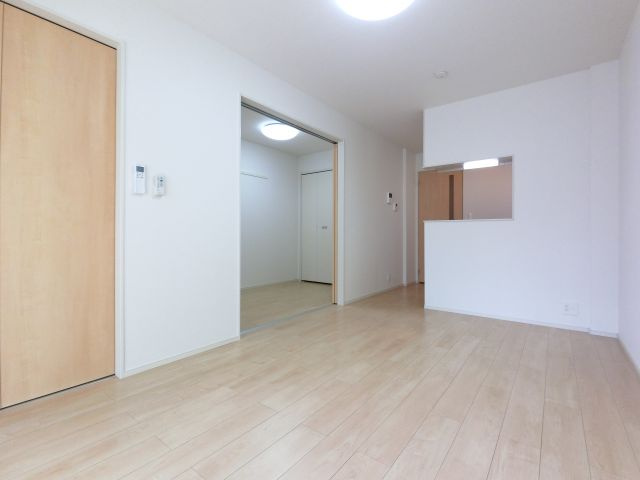 【居間・リビング】