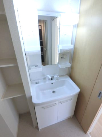 【独立洗面台】