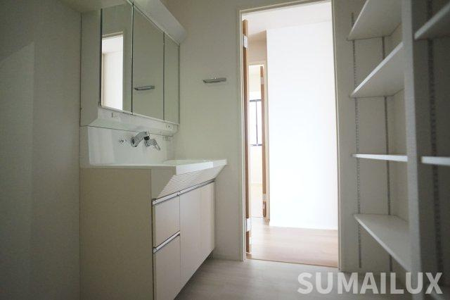 I.PROUD神水の独立洗面台