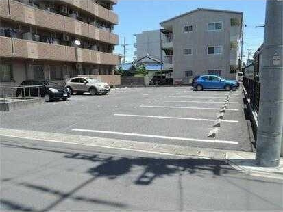 イサリオンの駐車場