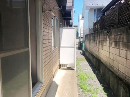 ピースファルハイツのバルコニー|落ち着いた時間を過ごせるバルコニーです