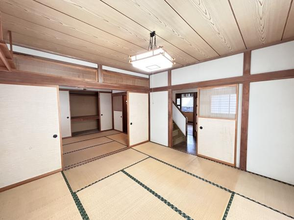  八戸市大字白銀町字雷の和室