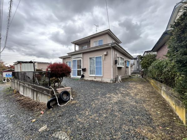  八戸市大字白銀町字雷の駐車場