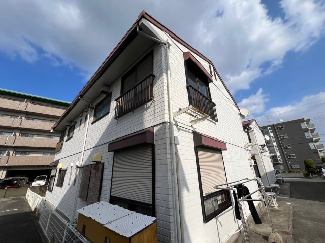 ラ・クルー横江C棟の外観