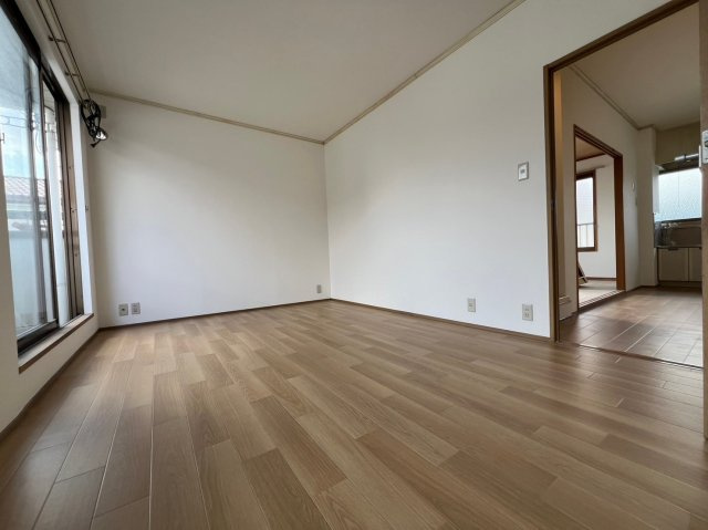 ラ・クルー横江C棟の居間・リビング