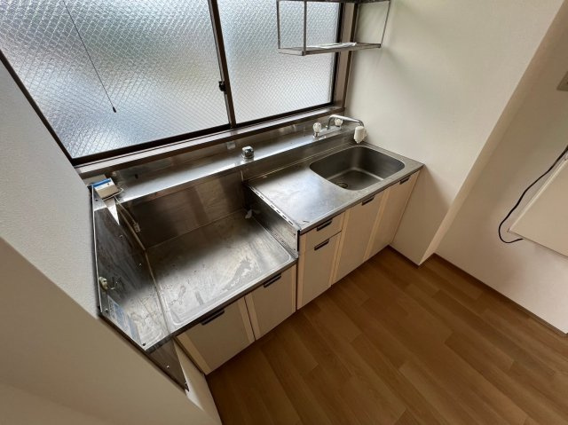 ラ・クルー横江C棟のキッチン