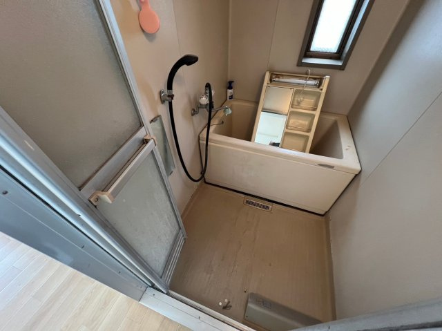 ラ・クルー横江C棟の浴室