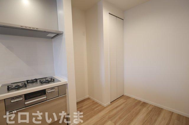 《仲介手数料無料》浦和区元町１丁目26-13新築一戸建てヴァローレのキッチン