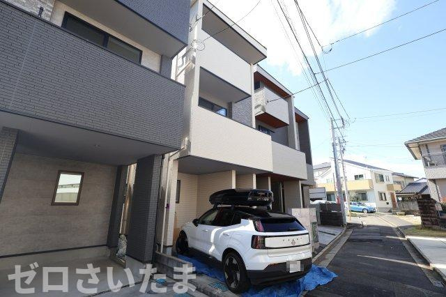 《仲介手数料無料》浦和区元町１丁目26-13新築一戸建てヴァローレの外観