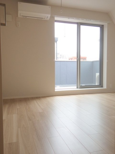 フォレストの居間・リビング