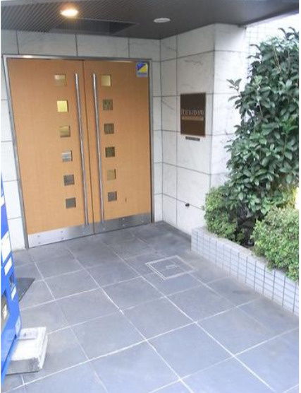 豊島区上池袋４丁目の賃貸マンションのエントランス