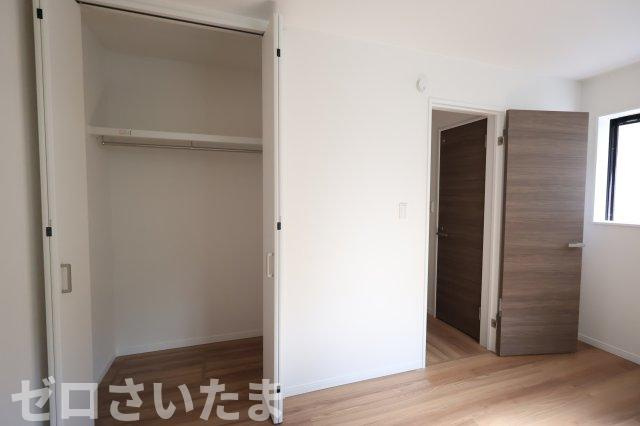 《仲介手数料無料》浦和区元町１丁目26-13新築一戸建てヴァローレ