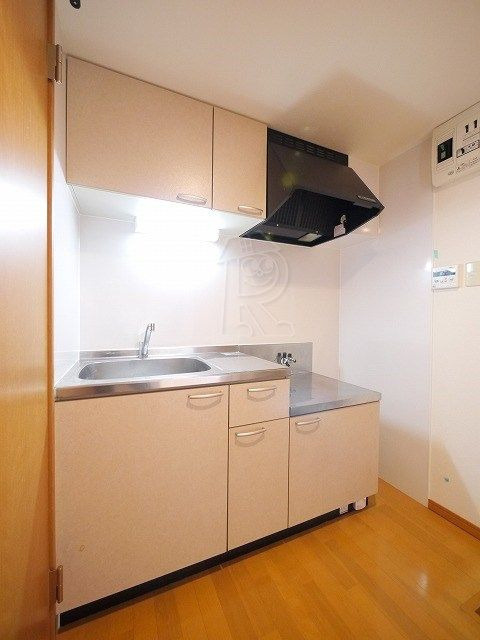 コンフォートベネフィス福大前Ⅲのキッチン
