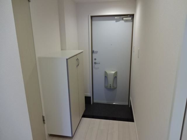 アルヴィータの玄関