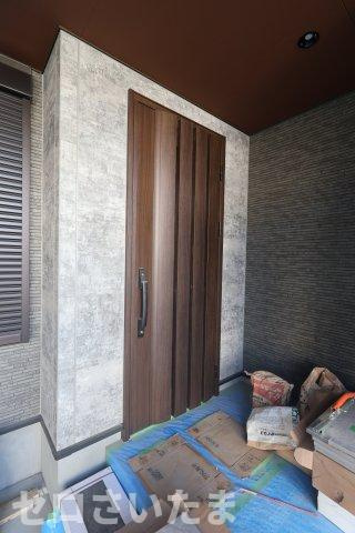 《仲介手数料無料》浦和区元町１丁目26-13新築一戸建てヴァローレ