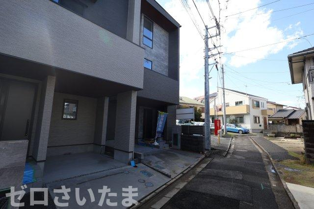 《仲介手数料無料》浦和区元町１丁目26-13新築一戸建てヴァローレ