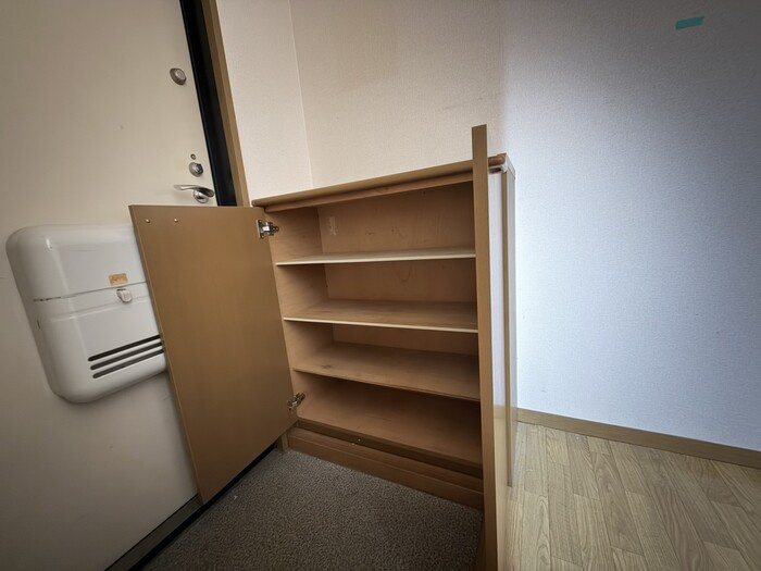 桜井市大字河西のアパートの収納
