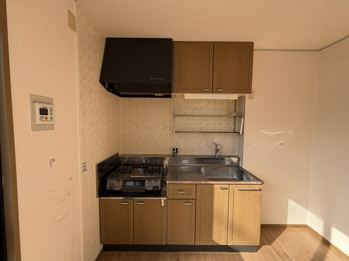 桜井市大字河西のアパートのキッチン