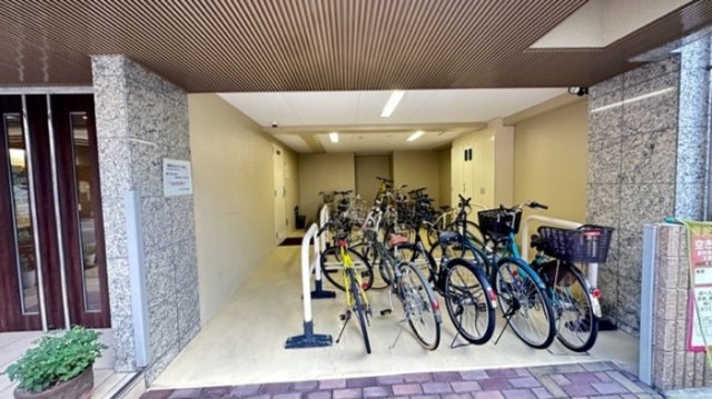 ＬＥＸＣＥＥＤ　ｉｚｕｍｉの設備