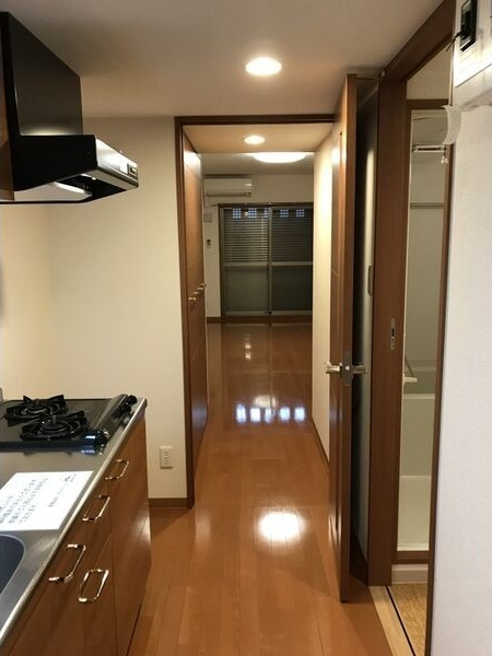 シティライフ本山東の玄関