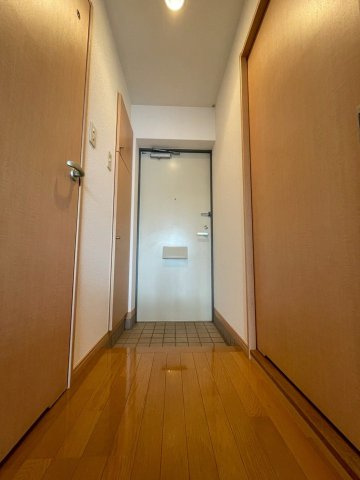 クラージュ田島の玄関