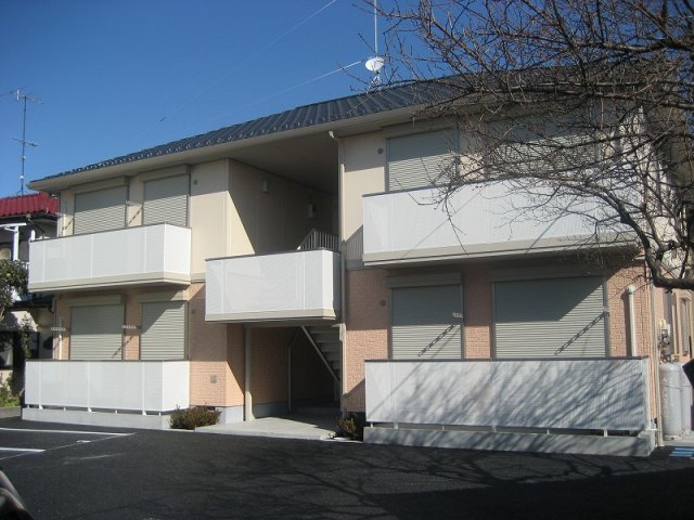 ファミールウチダ