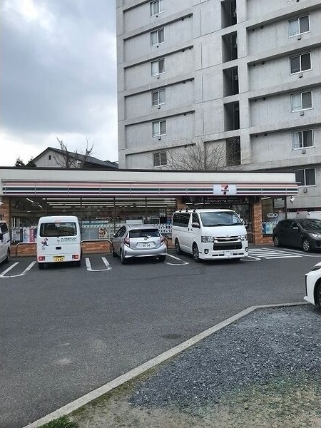 エルスタンザ徳川の周辺