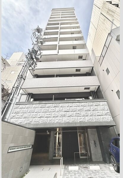 プレサンスロジェ名古屋久屋大通公園の外観