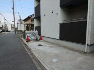 REGALEST豊田本町の駐車場
