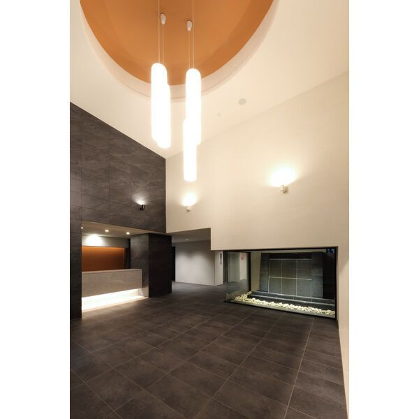 エステムコート名古屋新栄IIアリーナのロビー