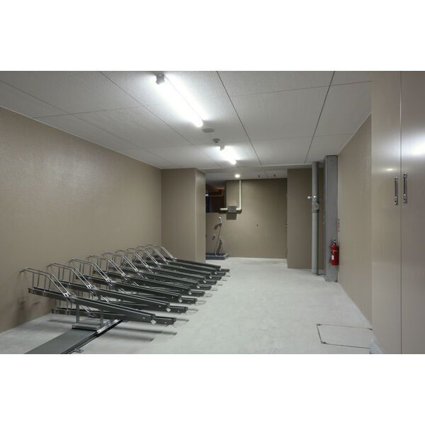 エステムコート名古屋新栄IIアリーナの駐車場