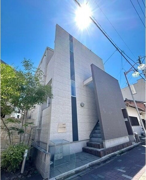 シェモア中島町の外観