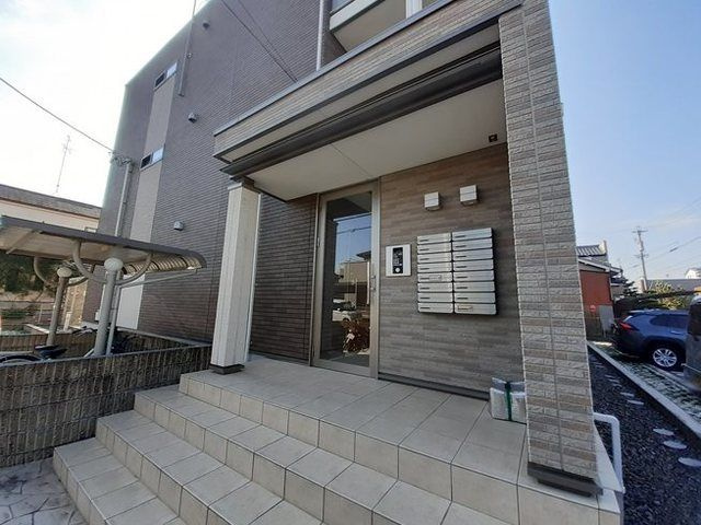 パセオ　ヴェルデのエントランス