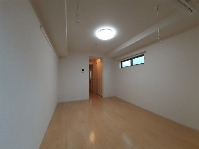 パセオ　ヴェルデの洋室