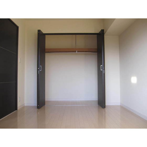 熊本市中央区萩原町の賃貸マンションの収納