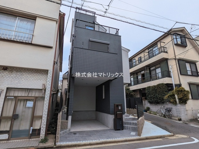 板橋区小茂根2丁目　屋上テラス×車庫付　ハイグレード住宅　限定1棟の外観