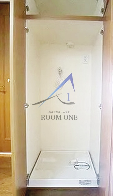 ロアール御茶ノ水順天堂大学前の設備|洗濯機置き場です。