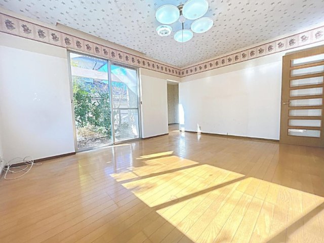 【居間・リビング】 | 成田市宗吾４丁目