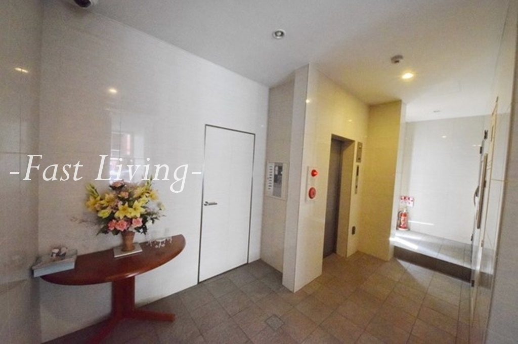 ノールお茶ノ水のロビー