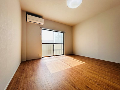 【居間・リビング】 | ピュア西新D棟