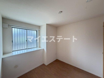 【洋室】 | ピュアリー | 別部屋写真使用