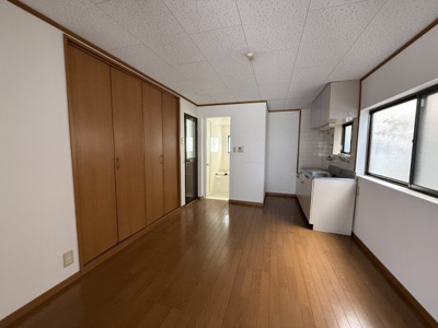 【キッチン】 | 灘区上野通4丁目貸家 | ゆったり過ごせるダイニング