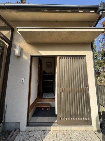 宇都宮市鐺山町969-6の玄関